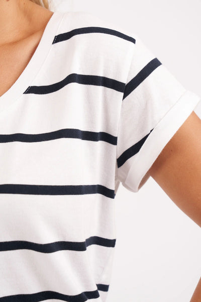 MANLY STRIPE VEE TEE - 55X0225