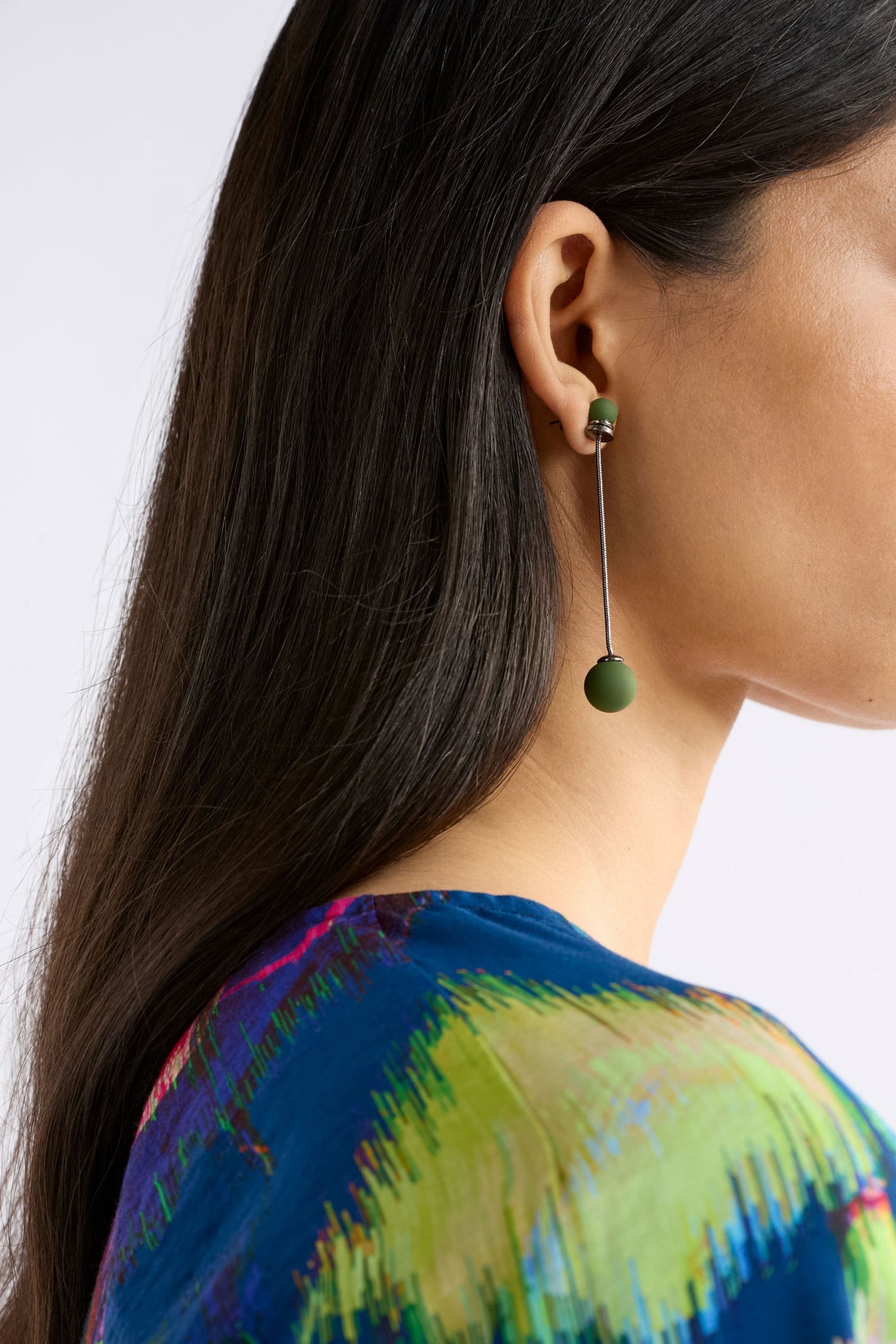 SARRA DROP EARRING - E0517