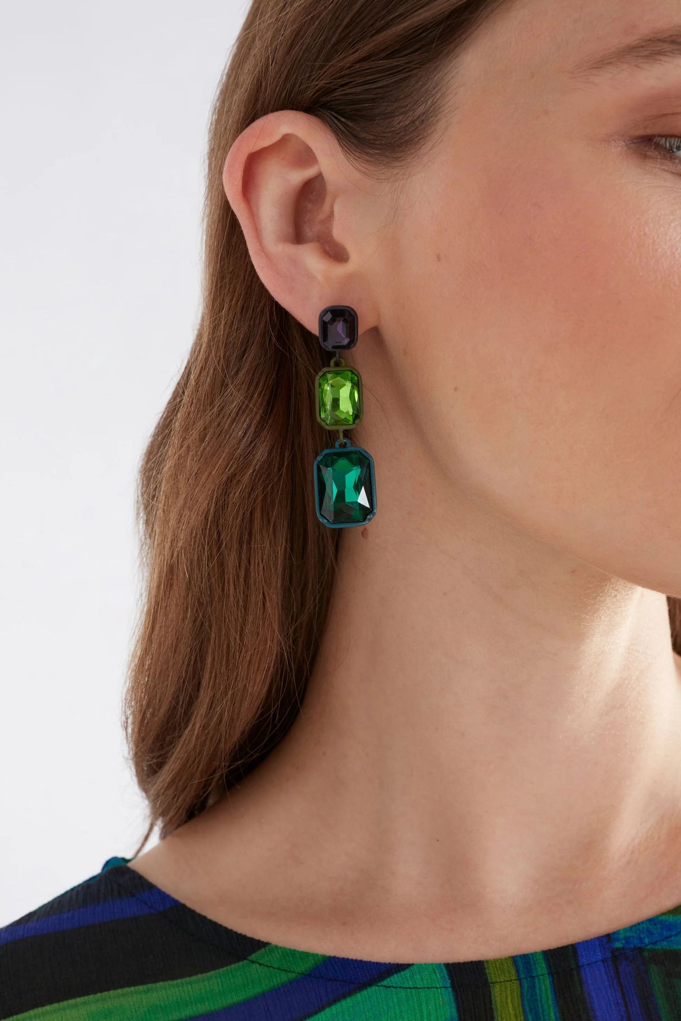 JULE LONG DROP EARRING - E0460