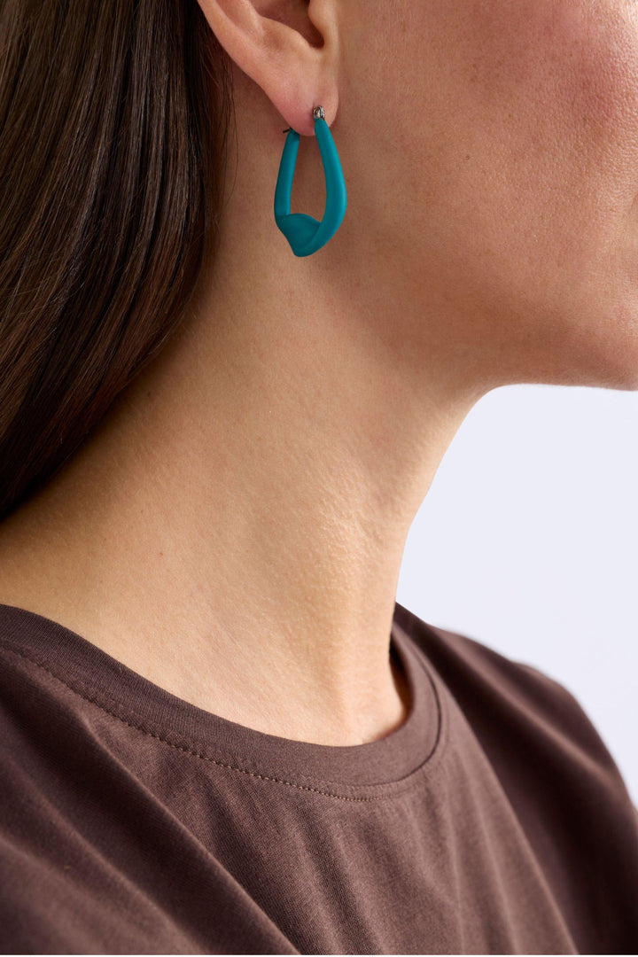 REKKE HOOP EARRING - E0528