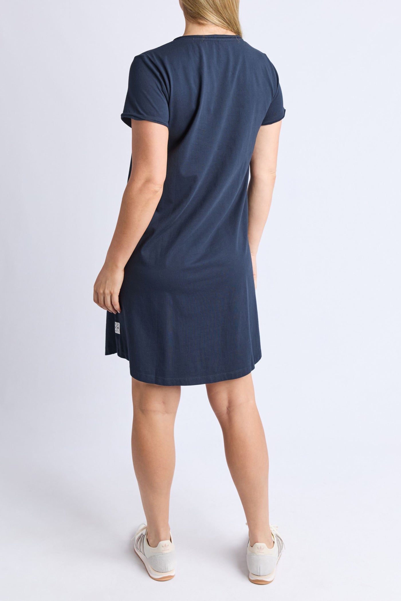 PIMA VEE DRESS - 81X4579