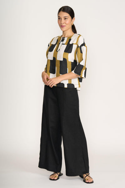 LOOKING SHARP TOP - FO8232