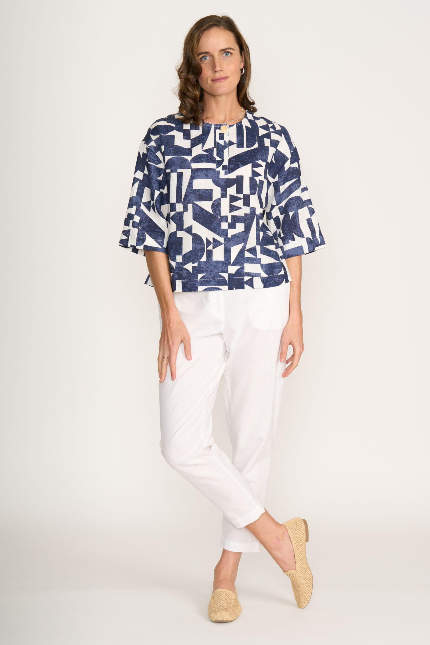 LOOKING SHARP TOP - FO8232
