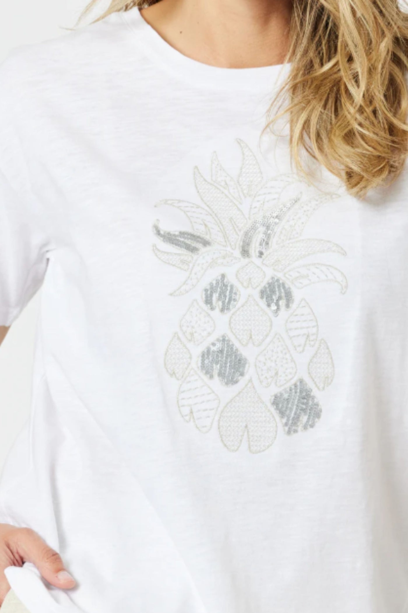 SILVER PINEAPPLE TEE - 48059GS