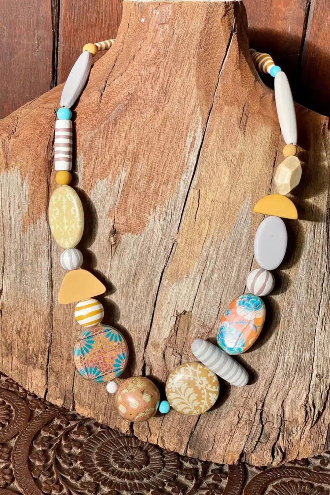 HOLIDAY NECKLACE - HOLN
