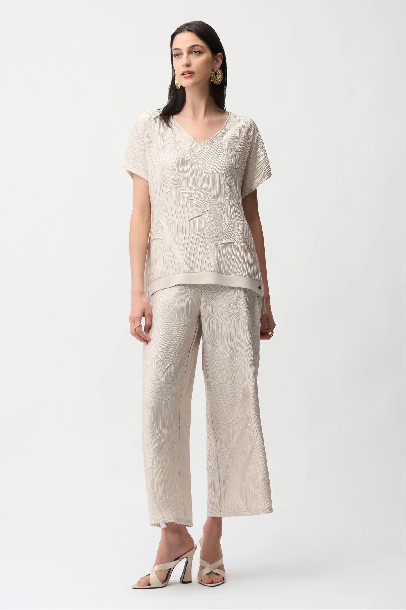 PLEATED SATIN BOXY TOP - 261160JR