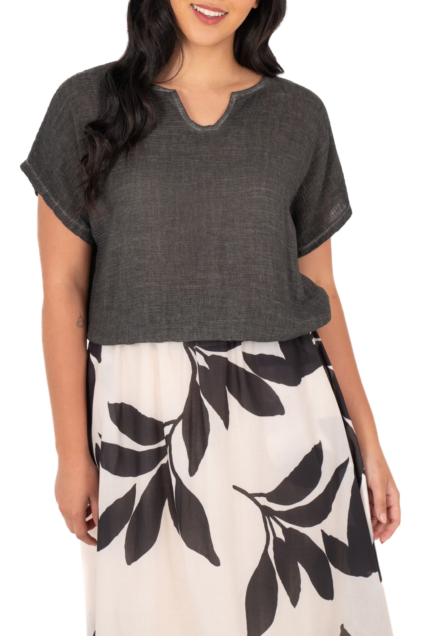 V NECK TOP - 10-31115W