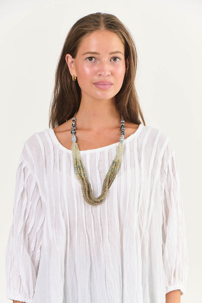 BEADED NECKLACE - B124