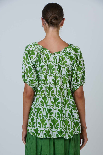 SCOOP NECK TOP - P105 TOP