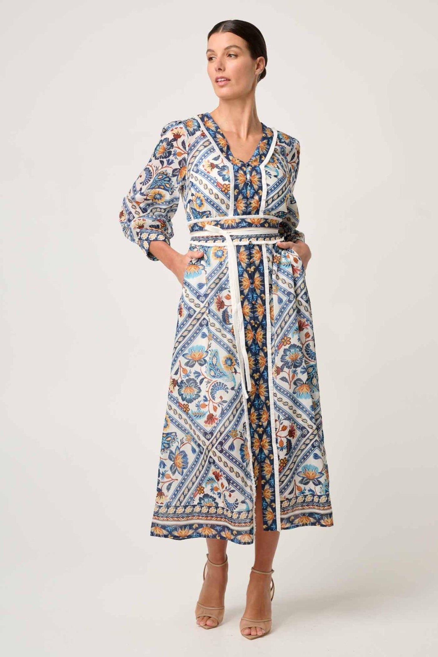 ALEXIS CONTRAST TRIM DRESS - OW42005