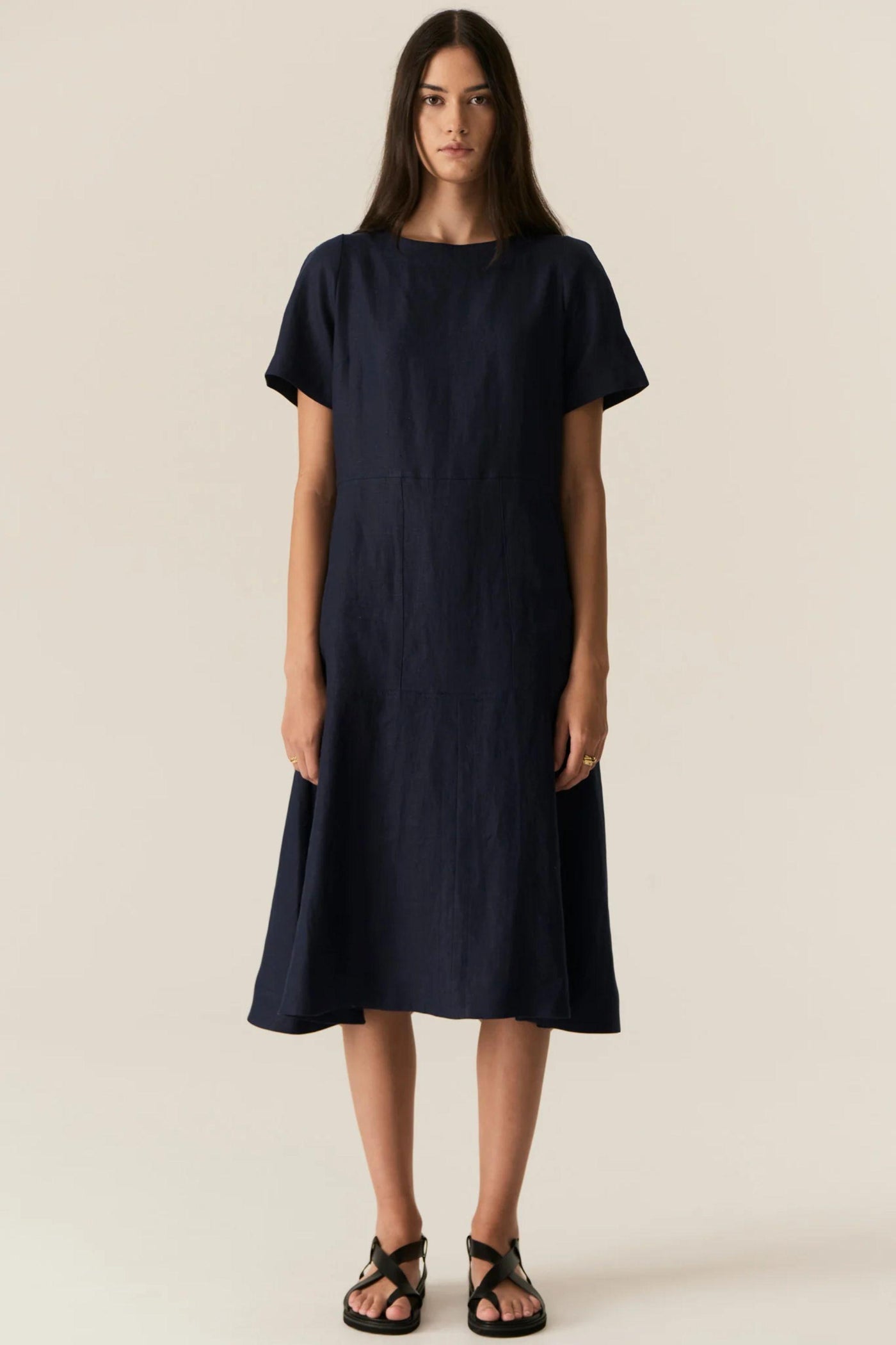 SAGA POCKET DRESS - PP5564