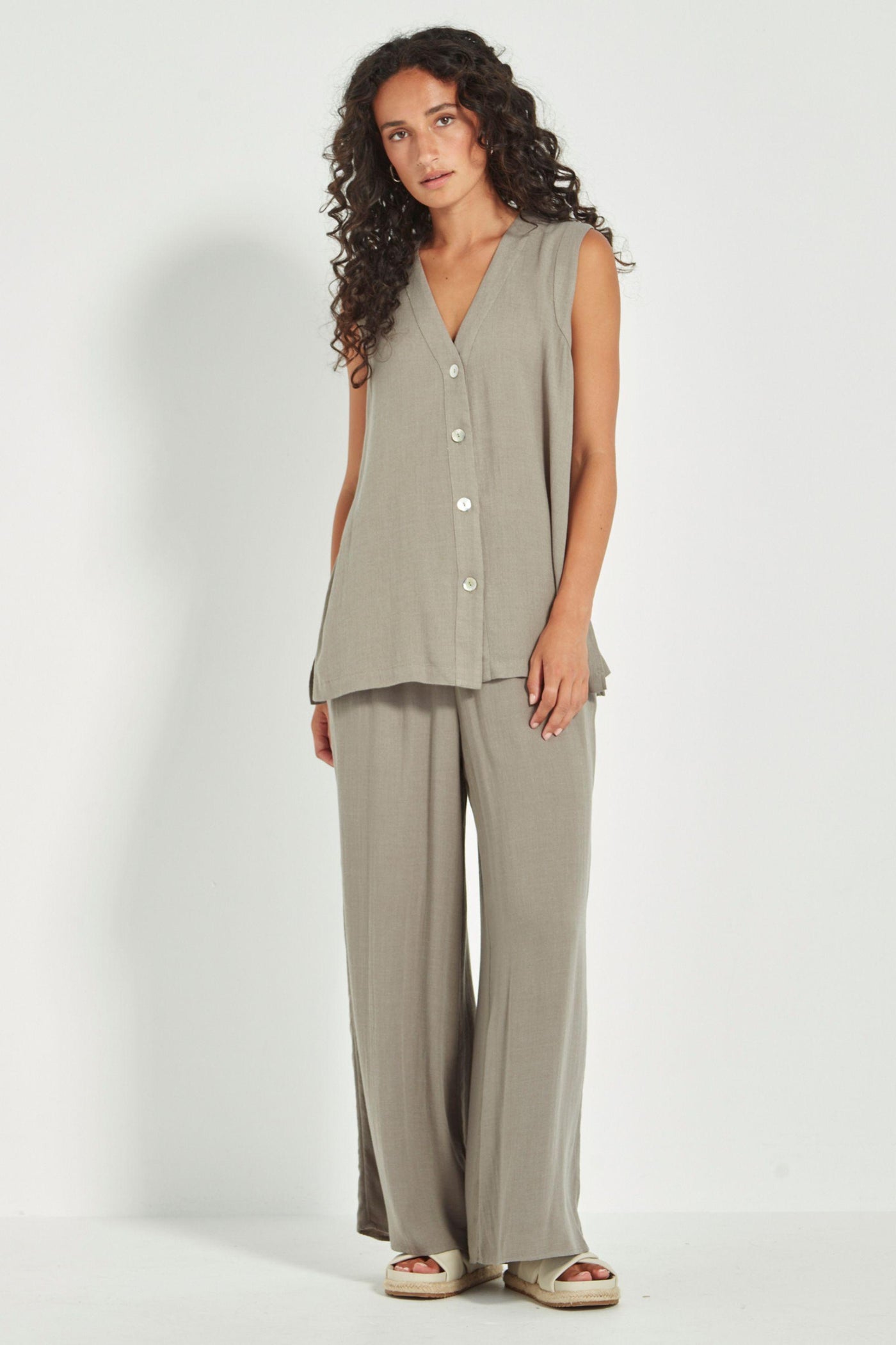 CAYMAN VEST - 9888BR