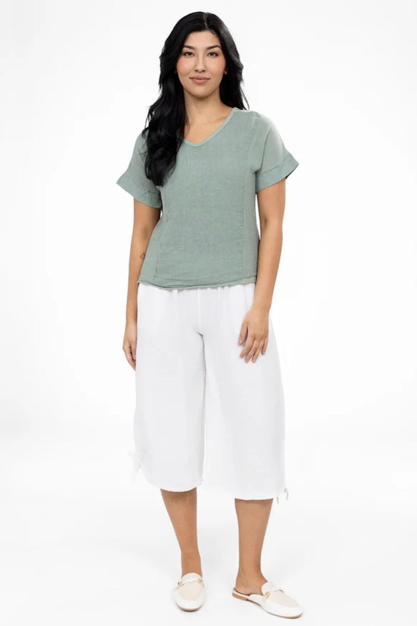 V NECK TOP - 10-8140W