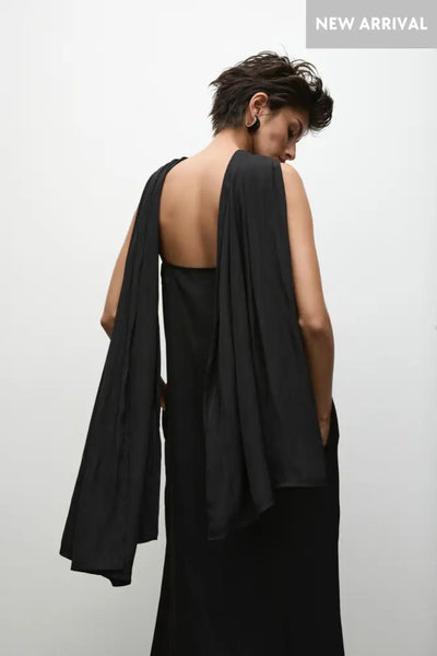 BREEZE WRAP - F676700 BLACK SCARF