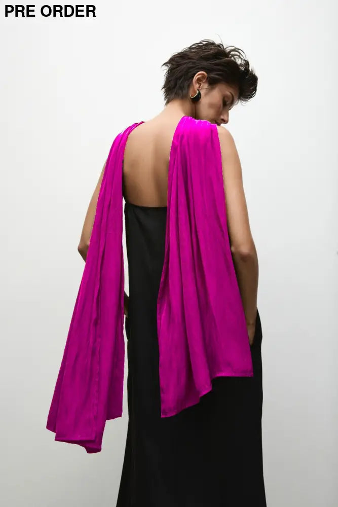 BREEZE WRAP - F676700 MAGENTA SCARF