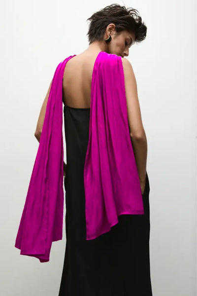 BREEZE WRAP - F676700 MAGENTA SCARF