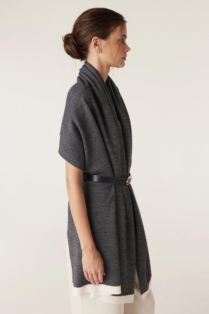 CABLE SCARF MIDNIGHT BELLARINE MERINO WRAP - CSC1073