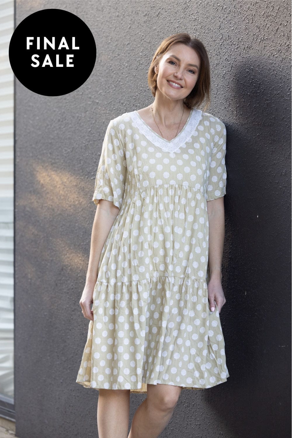 CAFÉ LATTE DRESS V NECK SPOT DRESS - CLM452