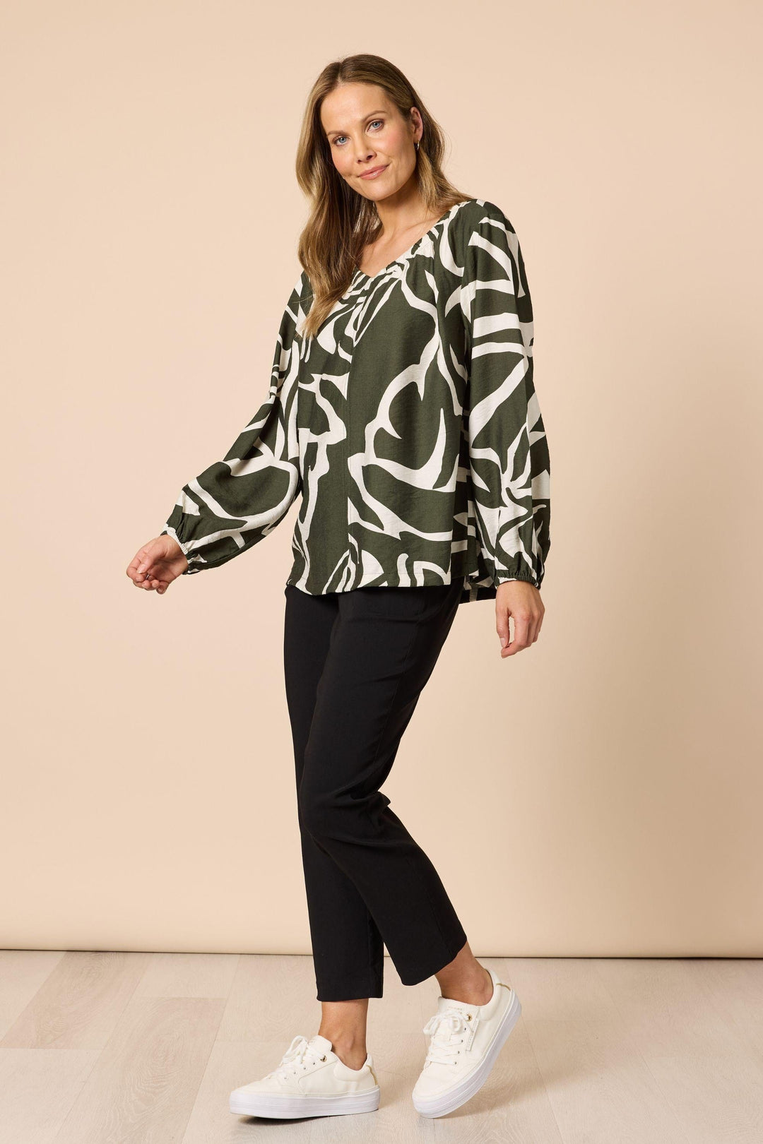 CLARITY TOP XS / KHAKI LYON PRINT TOP - 49202C