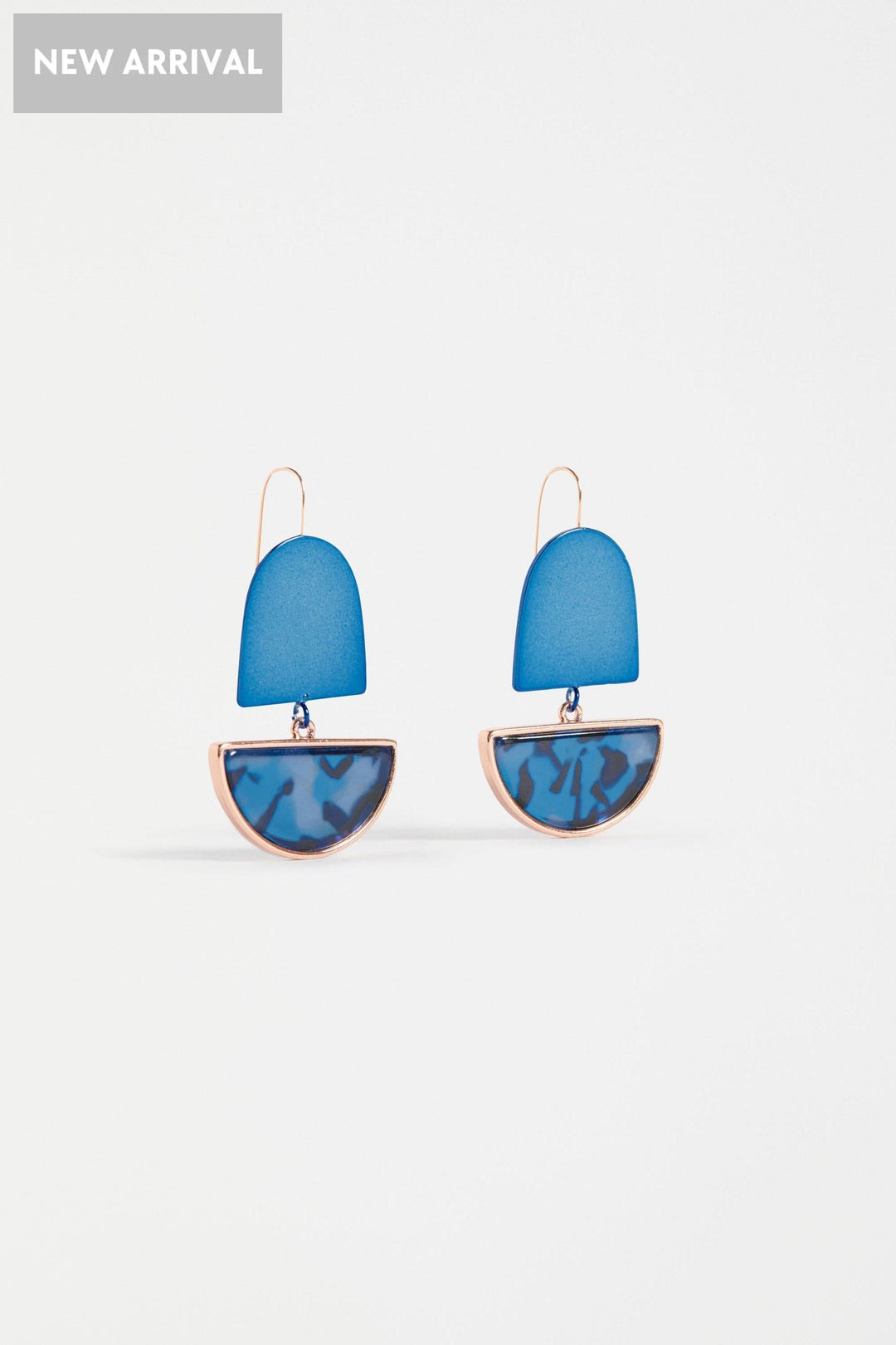 ELK JEWELLERY BLUE HERAN HOOK EARRING - E0533