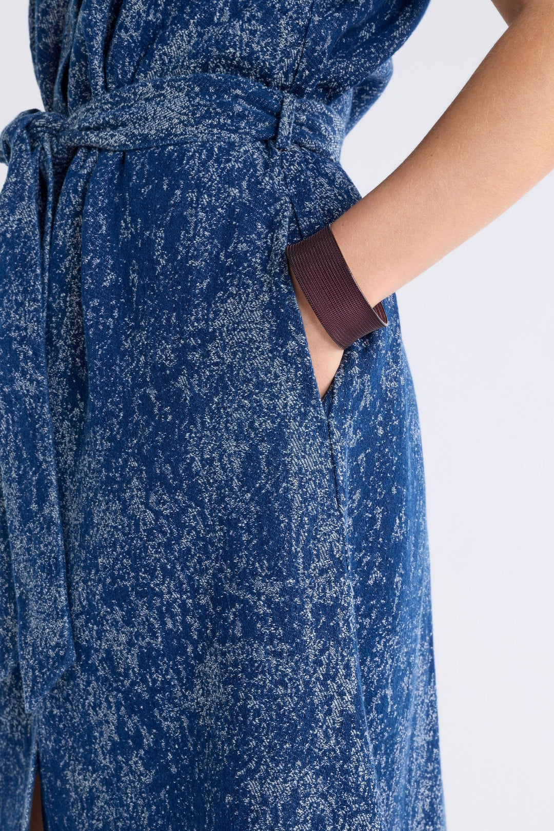 ELK JEWELLERY GLYNN WIDE CUFF - B0075