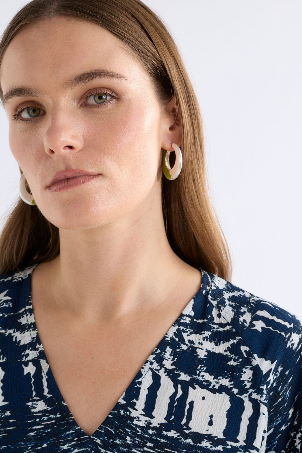 ELK JEWELLERY HANJEN HOOP EARRING - E0588