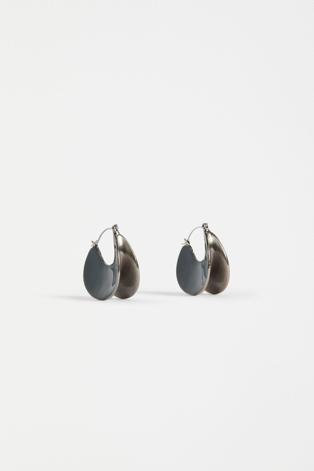 ELK JEWELLERY PINE APENN LARGE HOOP EARRING - E0556