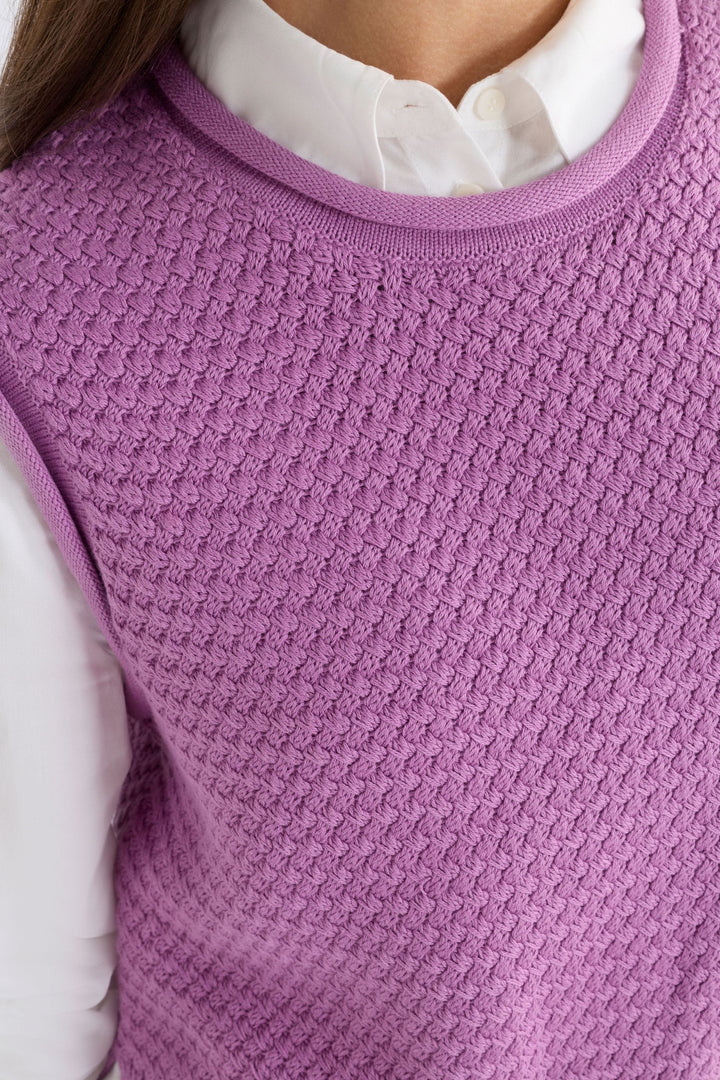 ELK VEST NAYA KNIT VEST - K0217