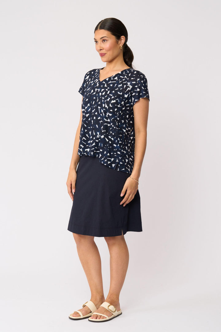 FOIL TOP SEAMS SEW TOP - FO8625