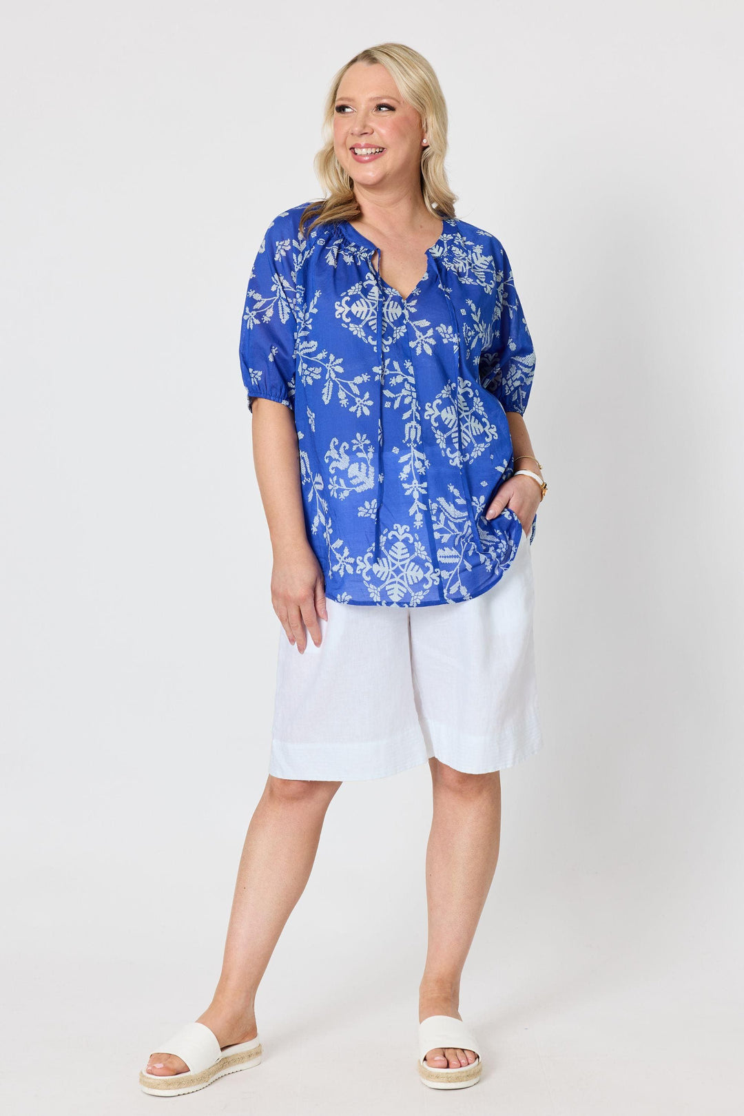 GORDON SMITH TOP AZURE GARDEN PRINT TOP - 50223GS