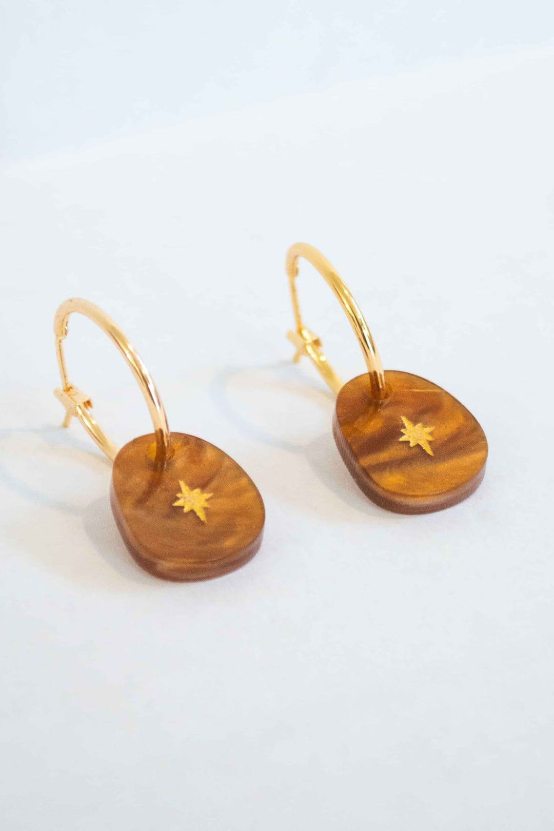 HAGEN AND CO JEWELLERY AMBER STARLIGHT EARRING - CC-SL