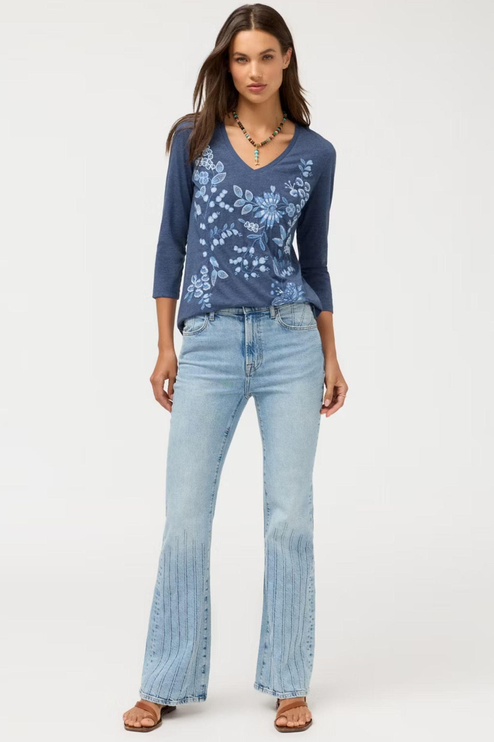 JOHNNY WAS TOP 3/4 SLV V-NECK TEE - J18626-7