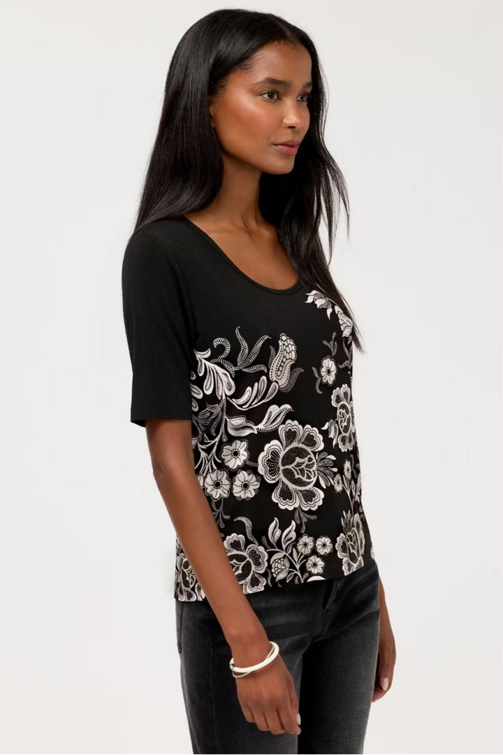 JOHNNY WAS TOP JANIE FITTED SCOOP TEE - T17426B-7