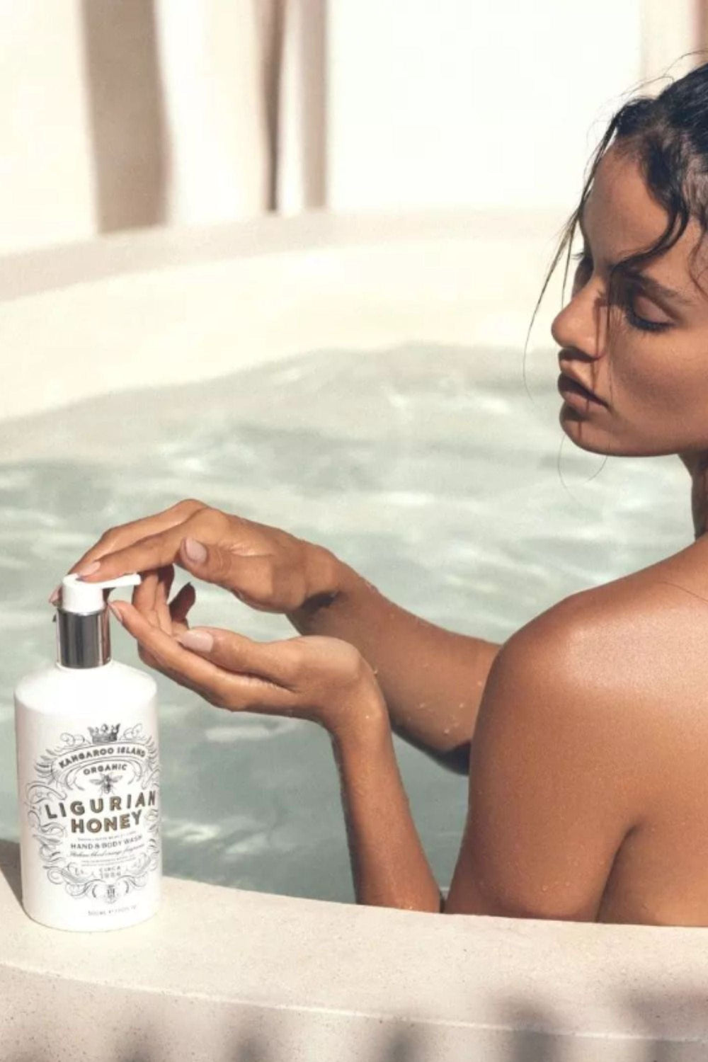 MAINE BEACH GIFTWARE LIGURIAN-HONEY HAND & BODY WASH - LIGURIAN-HONEY