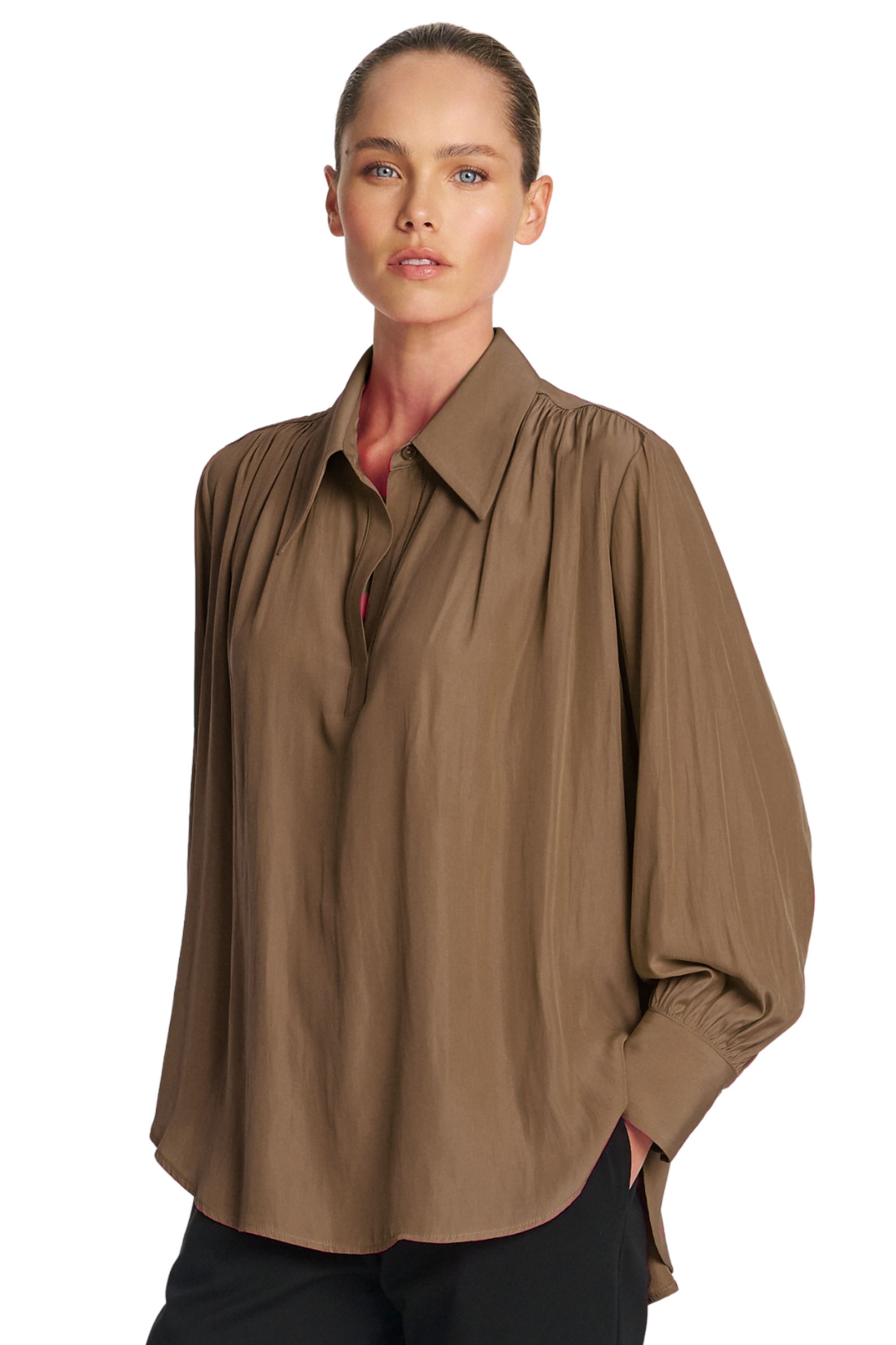 GATHERED BLOUSE - F678984 – OBriens Clothing Co