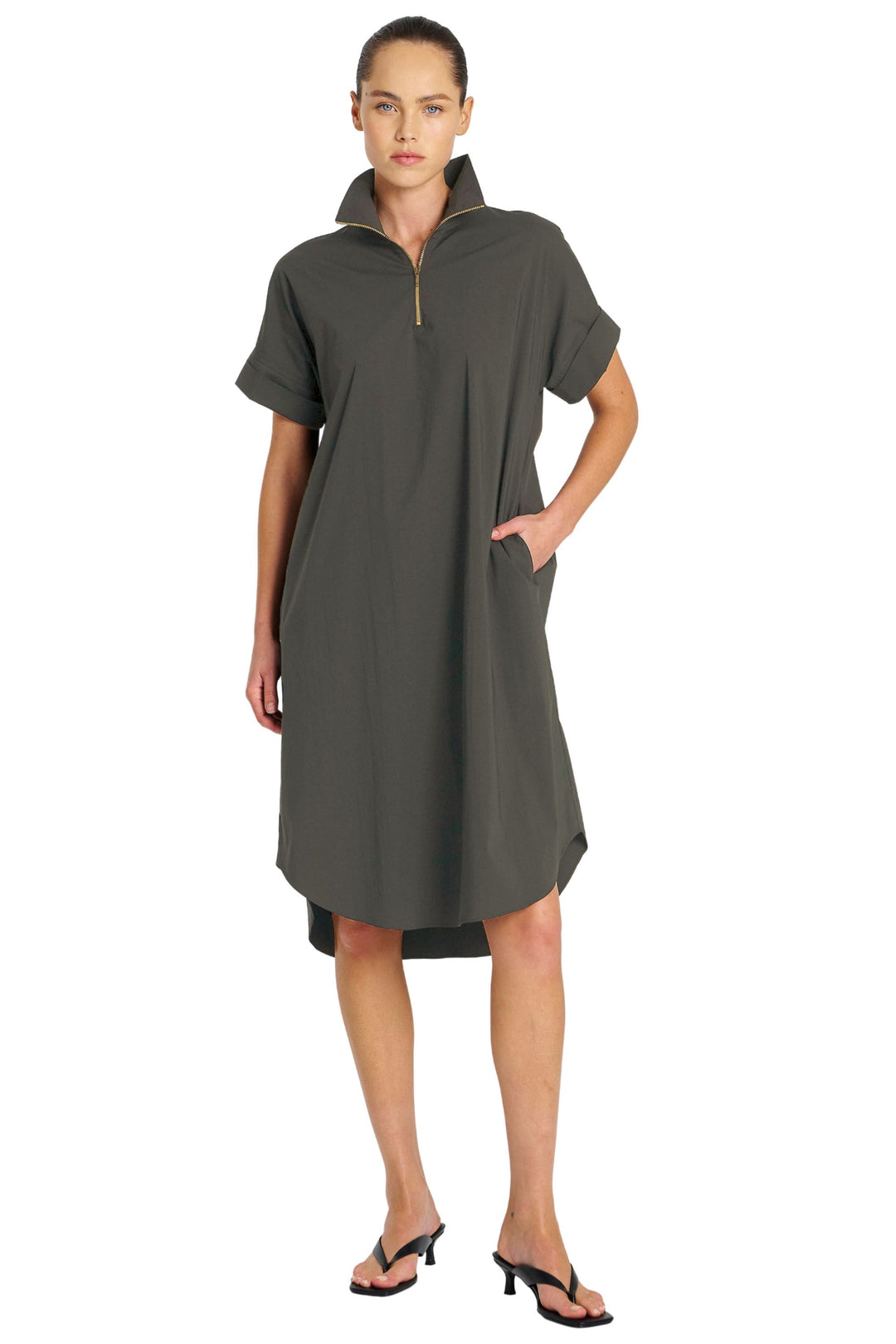 MELA PURDIE DRESS BARK / 8 HALF ZIP DRESS - F653022