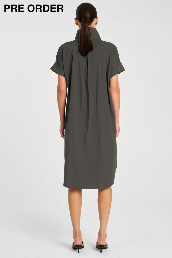 MELA PURDIE DRESS HALF ZIP DRESS - F653022
