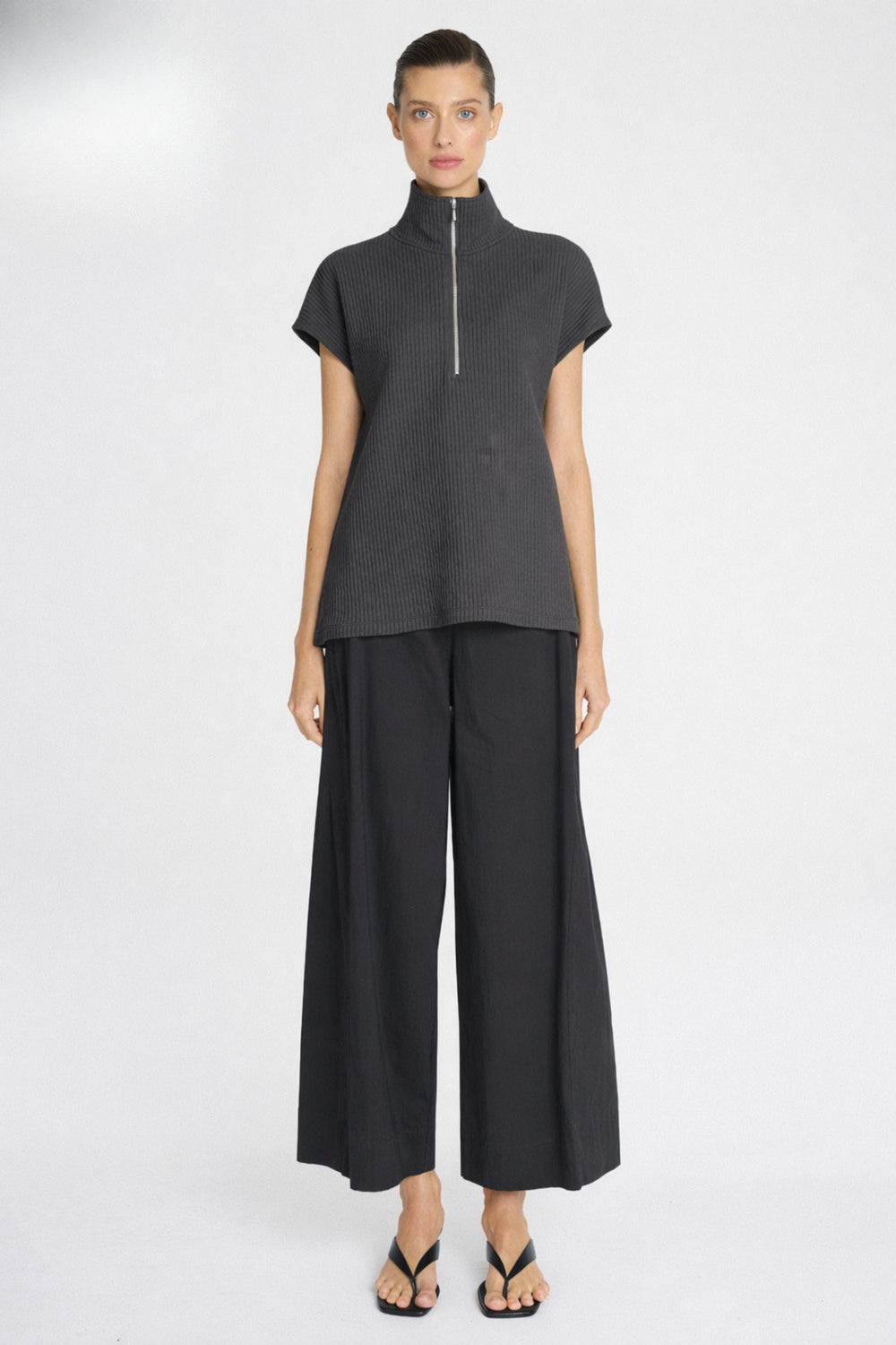 MELA PURDIE TOP ZIP FRONT SHELL - F0908329