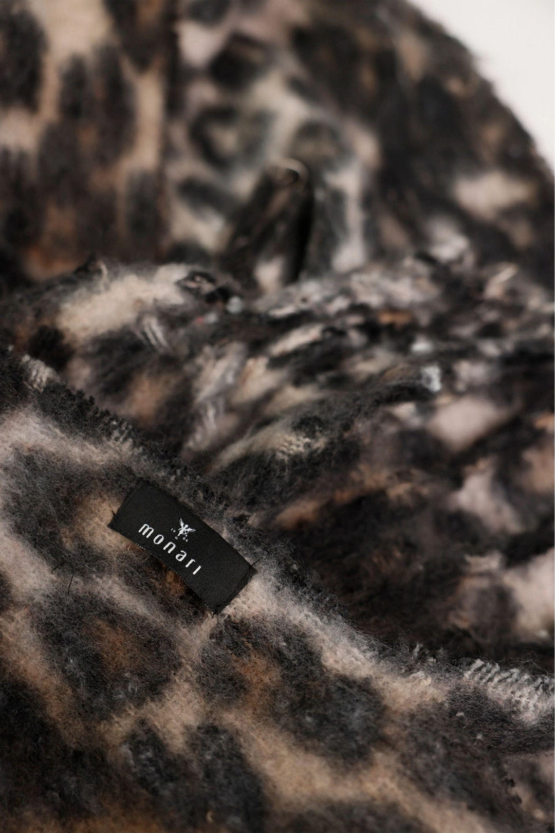 MONARI SCARF LEOPARD LEOPARD SCARF - 809671MNR