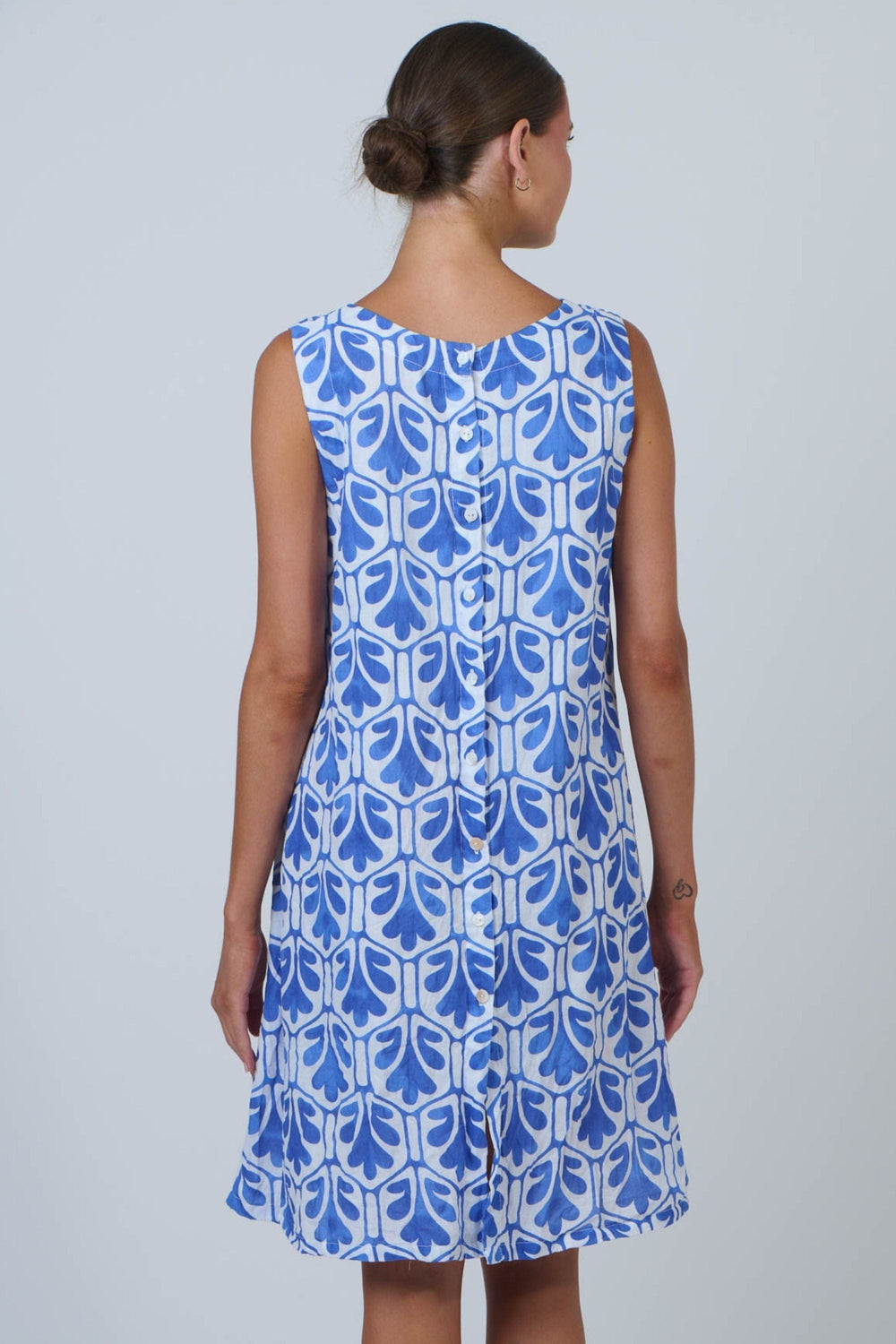 NAMASTAI DRESS BUTTON BACK DRESS - P147