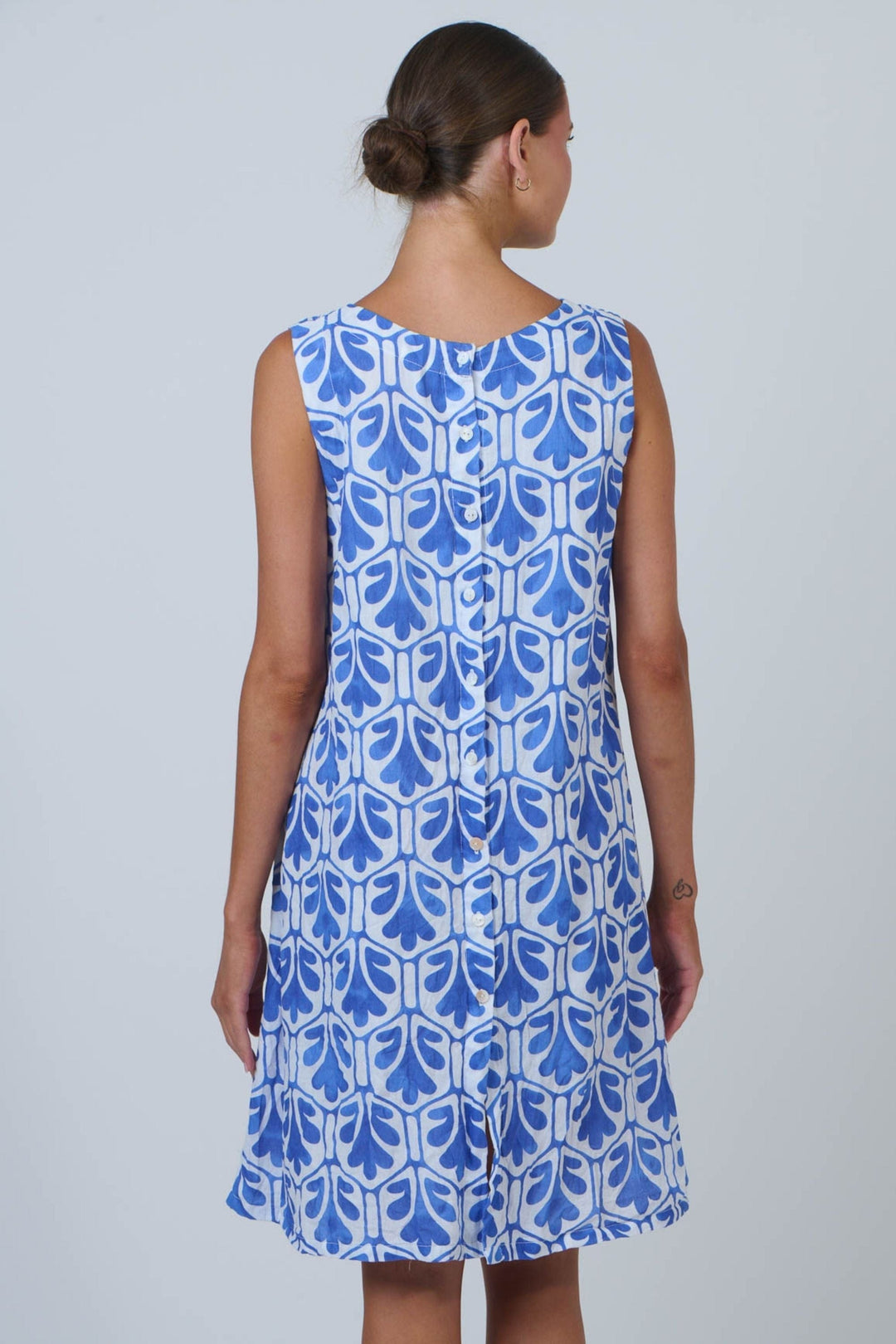 NAMASTAI DRESS BUTTON BACK DRESS - P147