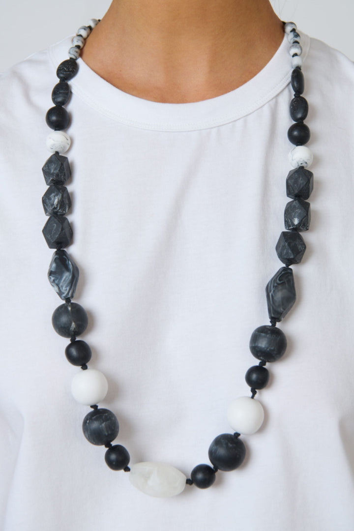 NAMASTAI JEWELLERY BLACK BEADED NECKLACE - BB138