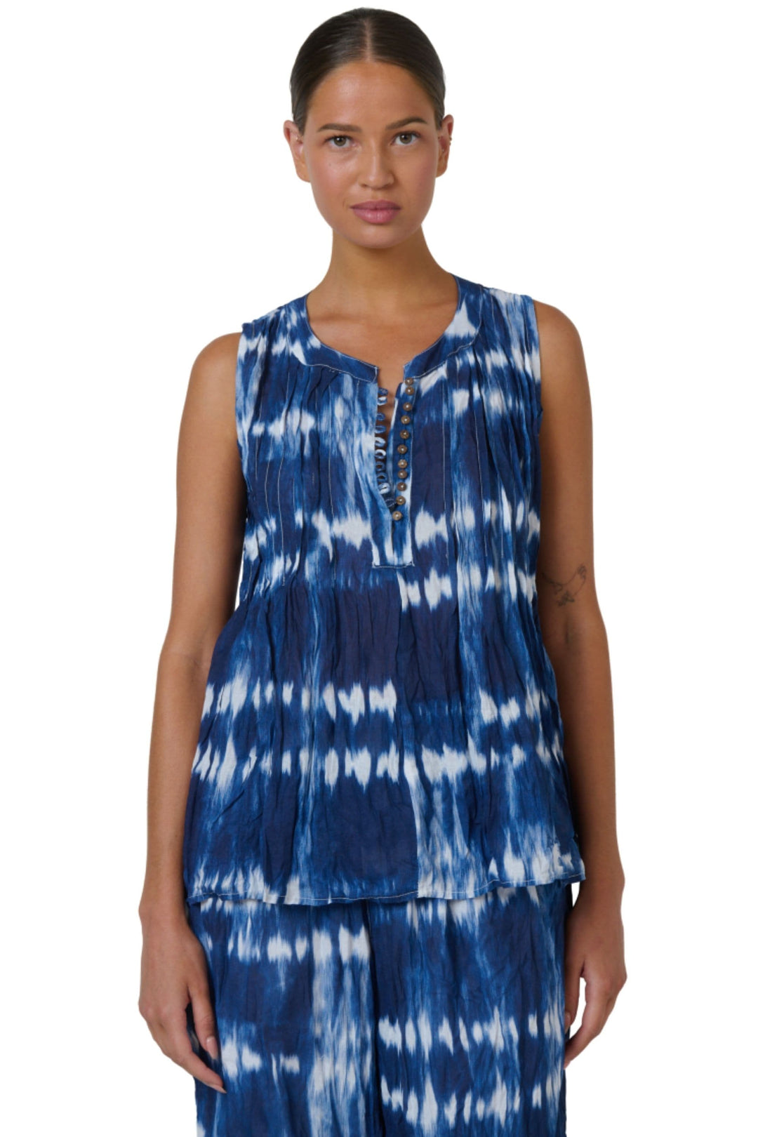 NAMASTAI TOP S/M / SHADOW BUTTONED CRINKLE COTTON TOP - P165
