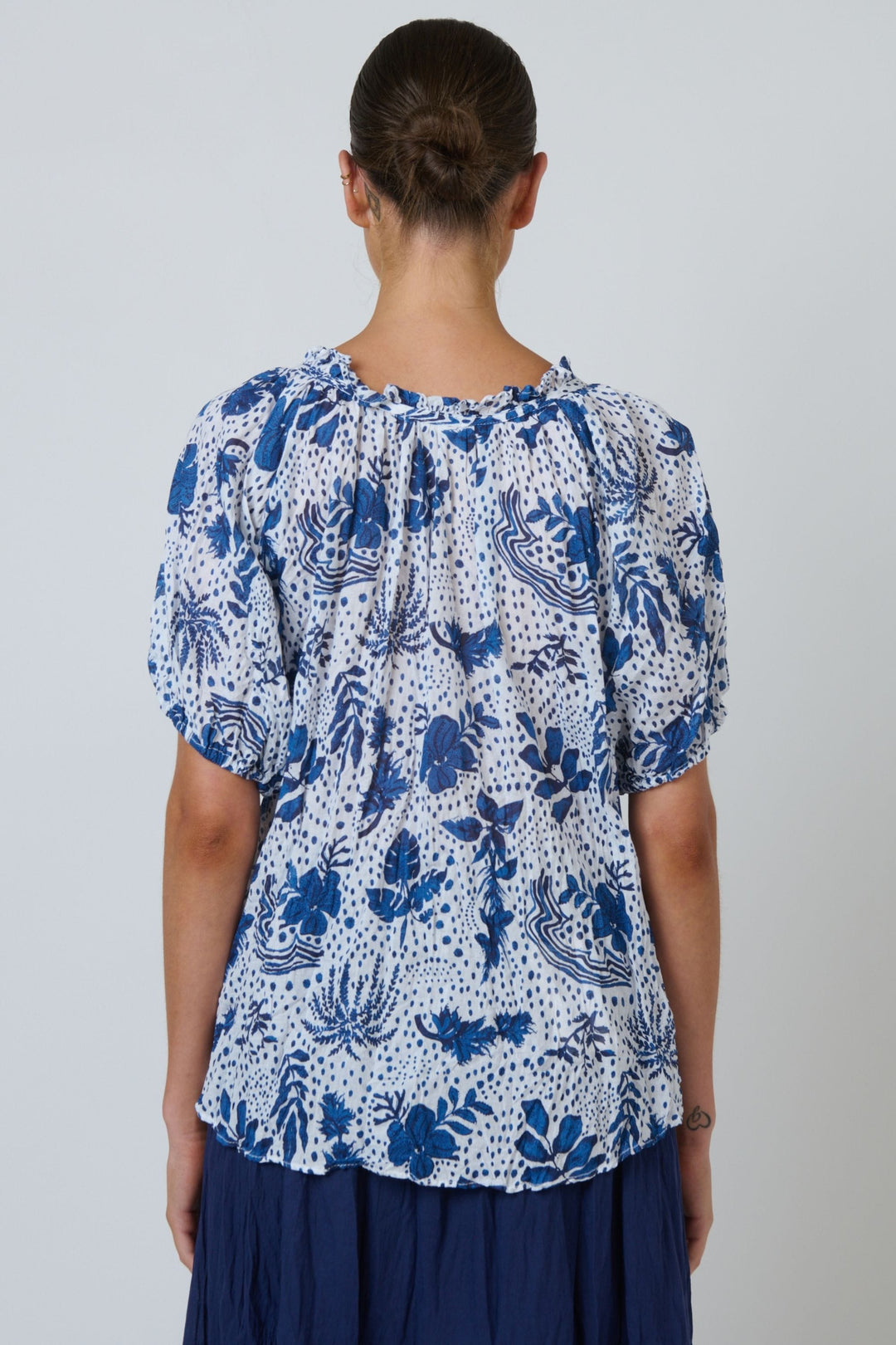 NAMASTAI TOP SCOOP NECK TOP - P105