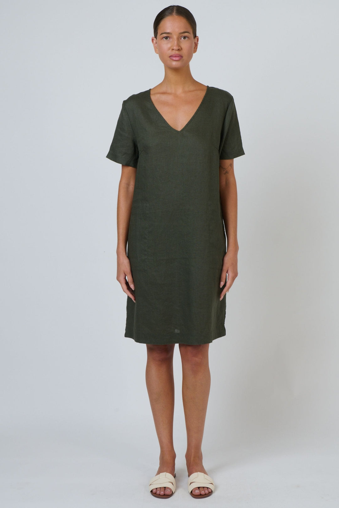 NATURALS BY O AND J DRESS V NECK LINEN DRESS - GA702