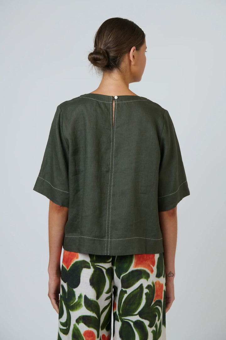 NATURALS BY O AND J TOP CONTRAST STITCH LINEN TOP - GA724