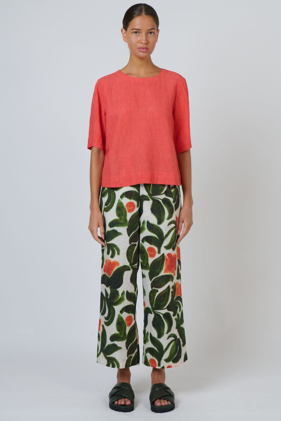 NATURALS BY O AND J TOP ROUND NECK LINEN TOP - GA724B