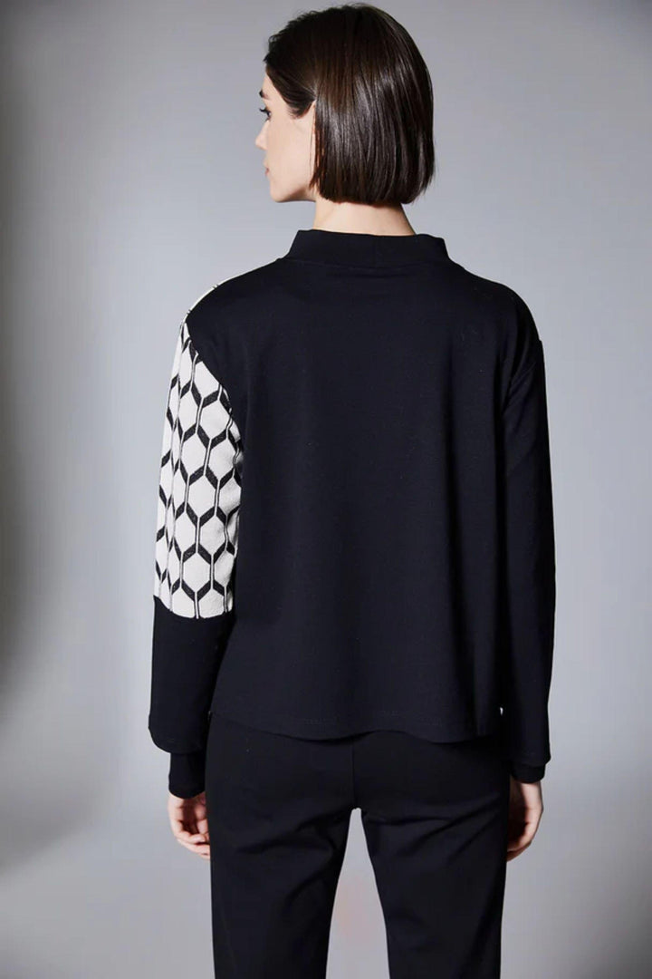 PERUZZI TOP HEXAGON JACQUARD KNIT - W25181