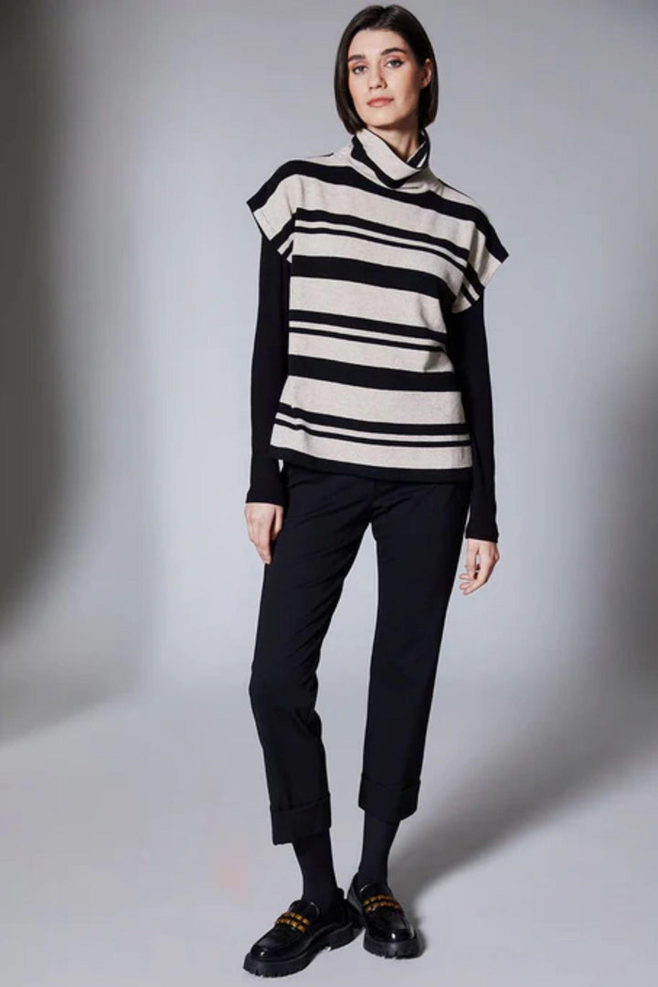 PERUZZI TOP SLEEVELESS FLEECE - W25203