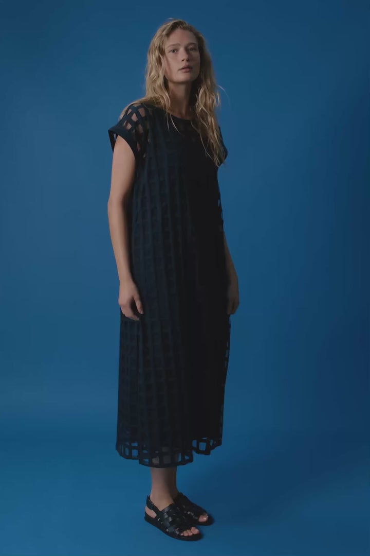 GRID BURNOUT MIDI DRESS - A1564